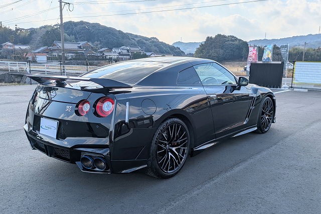 GT-R / ブラックED